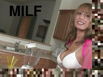MILF pornstar is posing naked and playing