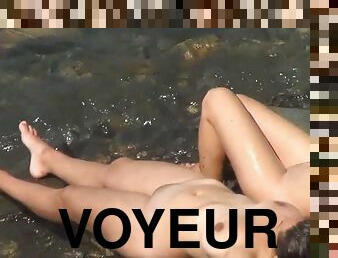 Voyeur enjoys those nude forms