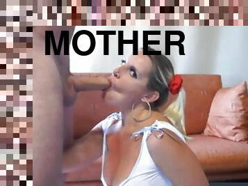 Stacked Blond Hair Girl Mother I´d Like To Fuck Kneels Down And Deep