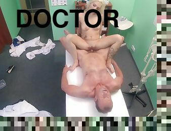 Fake Hospital - Tattooed Blond Hair Babe Loves Doctor's Male Pole 2