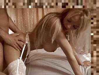 After the wedding, blonde bride gets fucked very hard in great cuckold action