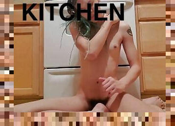 Kitchen Stretch