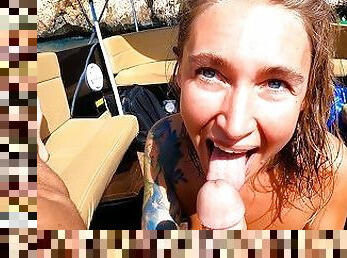 Licking wifey's pussy on a tourist boat trip ?????????
