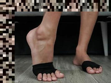 Forefoot Toe Socks on Big Male Feet! Foot Fetish!