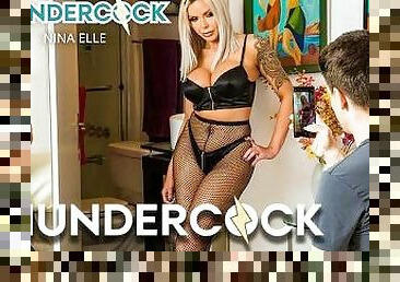 ????? Sexy Mature Nina Elle is About to Have Her First Thundercock