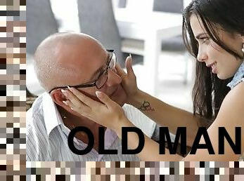 OLD4K Old man forgets about work thanks to GF who wanted to try anal