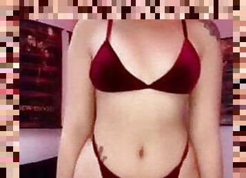 Leave That Sticky Mess Over Pjay Reyes&#039; Hot Bikini Body