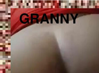 She too old to be this freaky big booty GRANNY