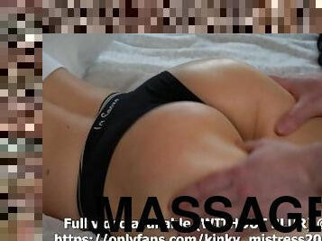 Ass Oil Massage