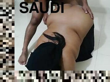 Huge Ass Saudi Maid Fucked by Boss!
