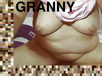 Granny chubby filipina pt2