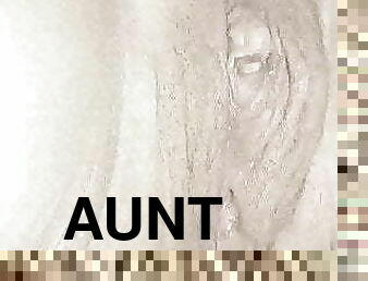 Aunty