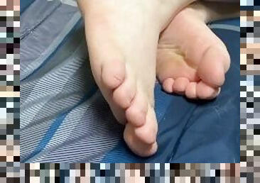My Sexy Feet Will Make You Cum
