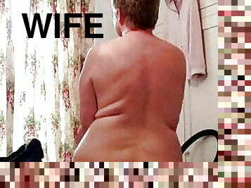 Real wife dances naked for hubby