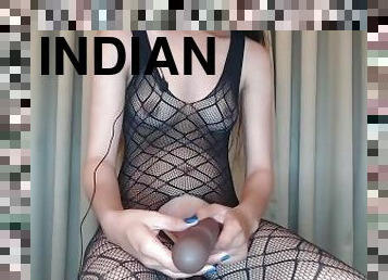Indian Horny Girl Uses Vibrator For First Time