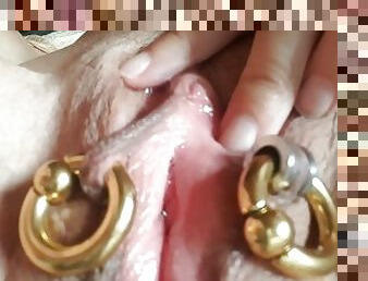 nippleringlover masturbating & fingering pierced pussy rubbing clit & huge pierced nipples close up