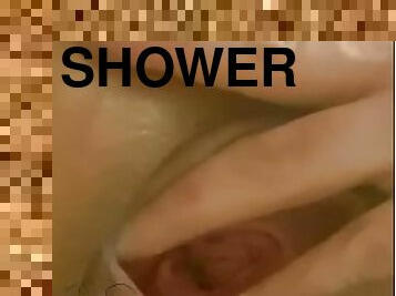 kupanje, klitoris, masturbacija, pička-pussy, prstima, usko, pod-tušem, obrijani