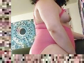 Chubby trans twerks and jiggles her fat ass