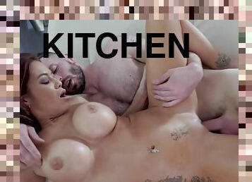 Sloppy Kissing In The Kitchen - Ryder Skye And Mike Mancini