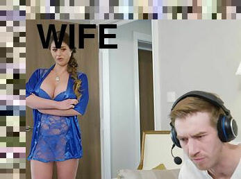 Wife Searchs For A Way To Catch Attention Of Her Gamer Hubby