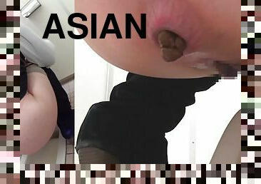 Pooping Asian Ladies