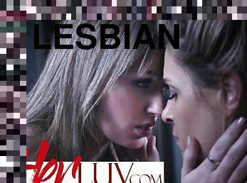 Pretty lesbian MILF seduces teen lesbian