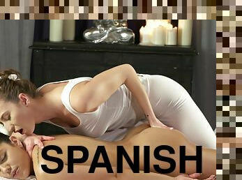 Hot Spanish lesbian Esperanza Del Horno orgasms on the massage table