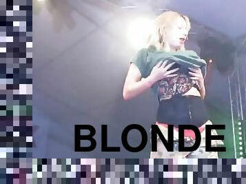 store-patter, blond