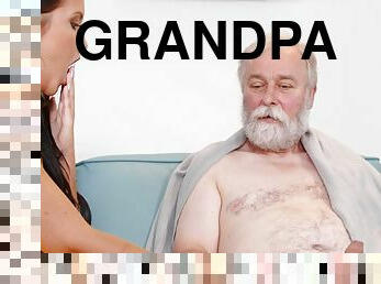Old Grandpa with young brunette - Jennifer Mendez - hardcore