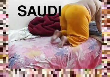 Saudi Arabian Big ass Hot stepmom rough fucking doggy style in hotel room