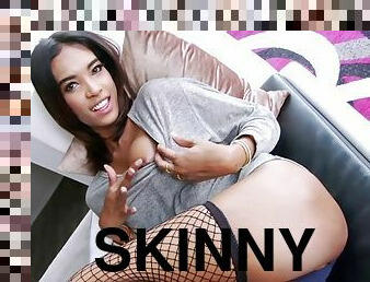 Skinny shemale shows her ass and jerking