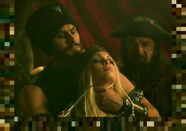 Great pirate movie XXX parody with blonde slut Jesse Jane