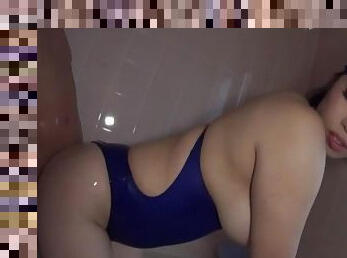 Strong porn in the bathroom for the chubby Asian wife