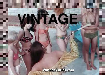 Spectacular Babes Posing Fully Naked 1960s Vintage