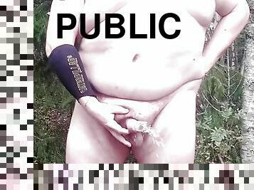 huge fat DOM cums and shoots BIG long load of SPERM and PISSES with STRONGSTREAM in PUBLIC PARK, sub to fansly