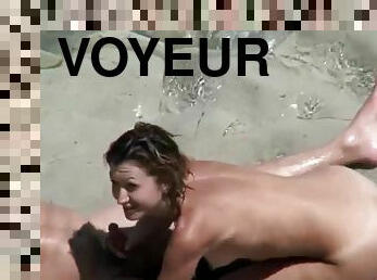 Beach Sex Exposed By Voyeur Cam Perv