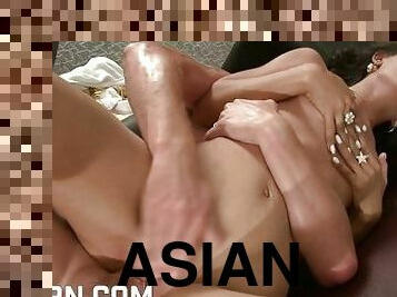 Sexy asian milf like the usa cock to fuck her hot pussy