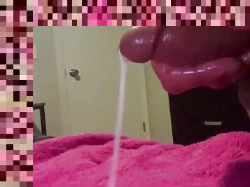 Relaxing Cumshot With Daddy????