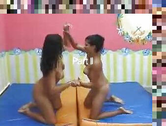 Brazilian girls practice facesitting fun