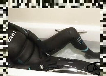 Wetsuit in the bath Full Video Onlyfans/wetsuitanna