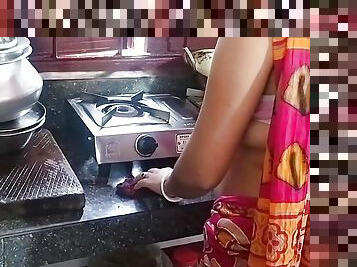 Red saree Kitchen Sex In Sonali ( Official Video By Villagesex91 )